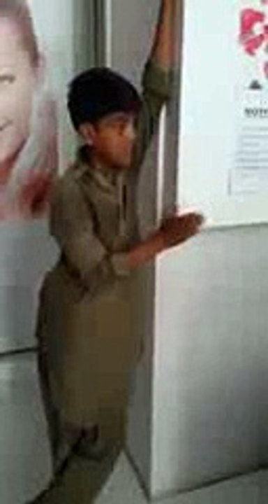 Pakistani Young Boy Excellent Voice Better than Indian Idol Junior Singers