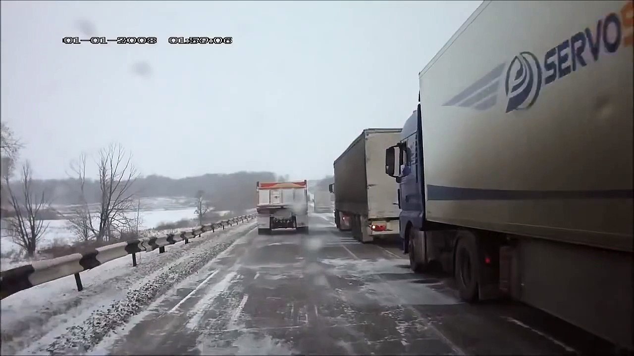 как забираются Фуры в Горку Работа дальнобойщик