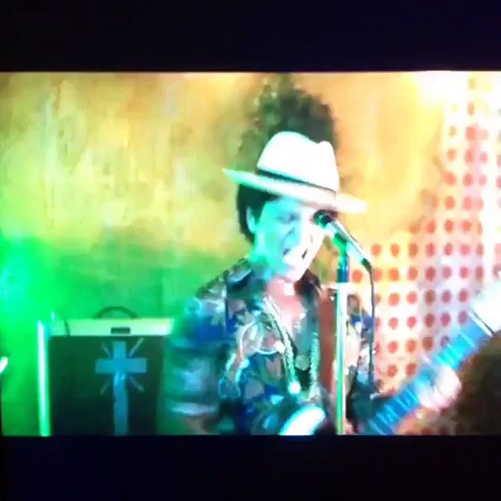 Trending on Vine BRUNOMARS Vines Compilation - February 4, 2015 Wednesday