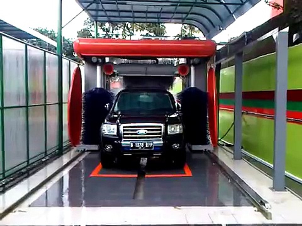 asian new automatic car wash machine