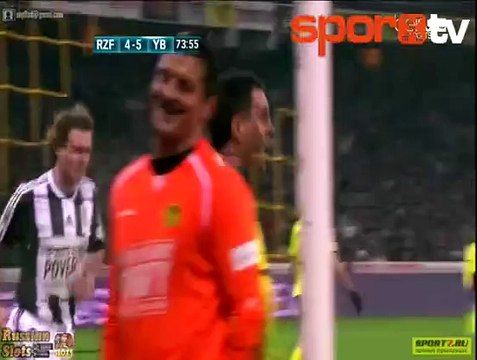 Hakan Şükür, efsaneler maçını boş geçmedi!