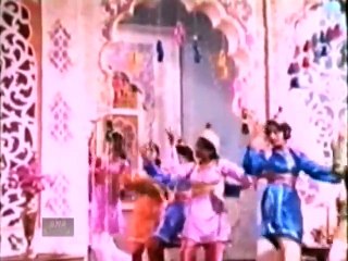 THA YAKEEN KE - SURAIYYA BHOPALI