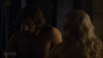 [Game of Thrones S5E1] Daario asks Daenerys to reopen the fighting pits