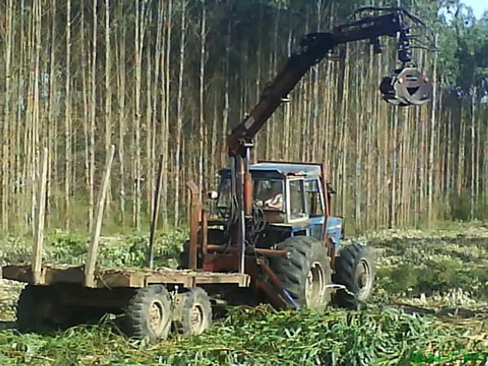 tractor ebro 6125 madera