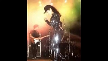 Selena - Oh No /  i'll Never Fall In Love Again  (2016)