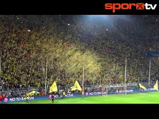 Dortmund tribünlerinden inanılmaz şov!