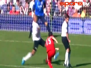 Dünyaca ünlü futbolcu Dirk Kuyt Fenerbahçe'de!