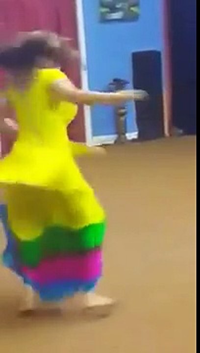 Hot Mujra 2015