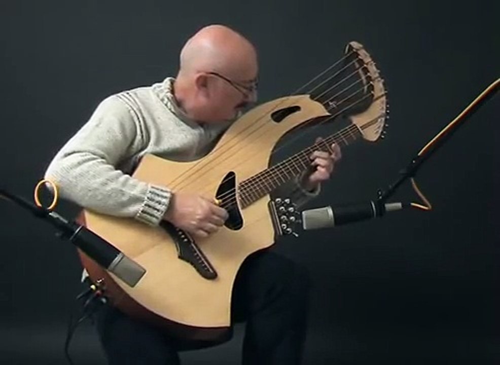 Karunla Gitar karışımı Yeni Bir Enstrüman Çok Enteresan Mutlaka İzleyin