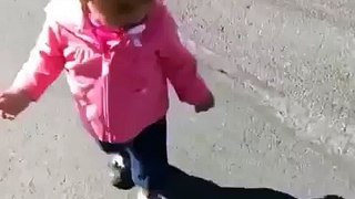 Little girl scared of her own shadow (funny)