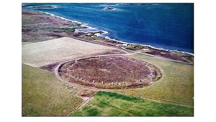 Sanctuary at Keros: Questions of Materiality and Monumentality by Lord Renfrew