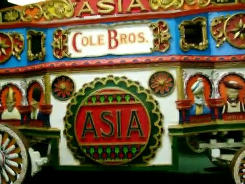 Circus World Museum , A Look around the Wagon Barn and Featuring the WurliTzer 165 Band Organ