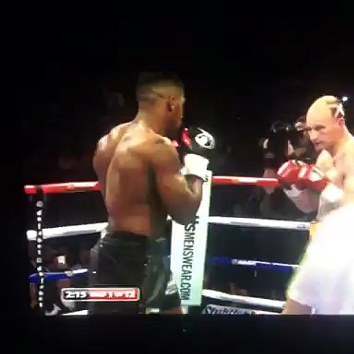Anthony Joshua Knocks down Gary Cornish