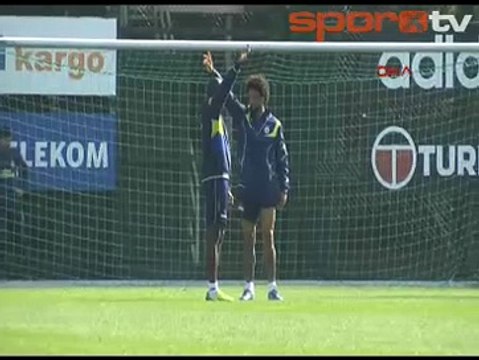 Sow ve Baroni'den, Melo ve Chedjou'ya gönderme!