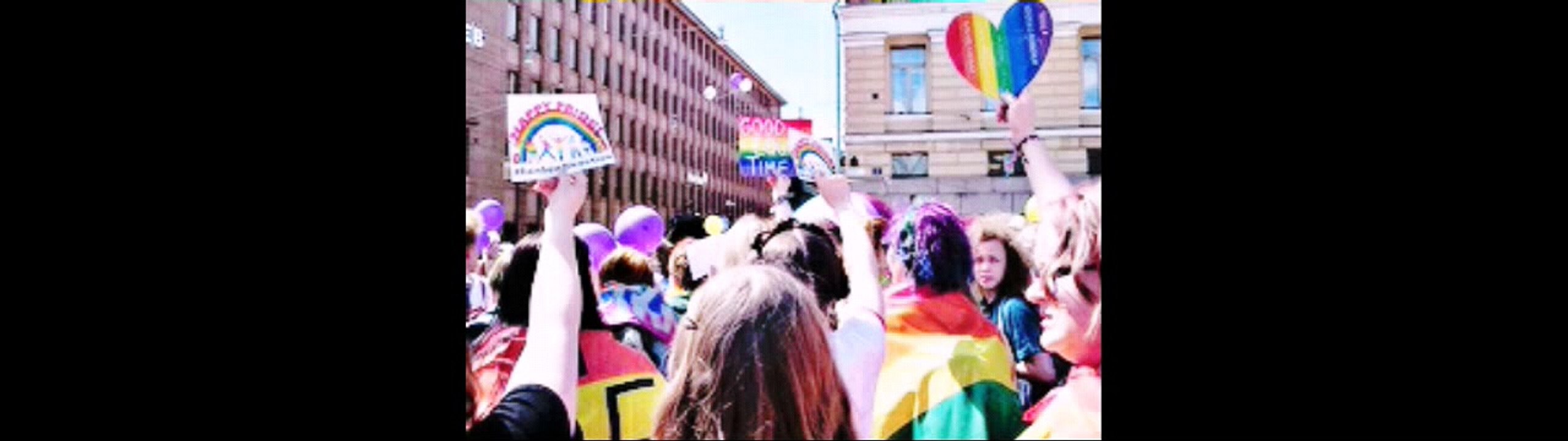 Harry styles rainbow pride