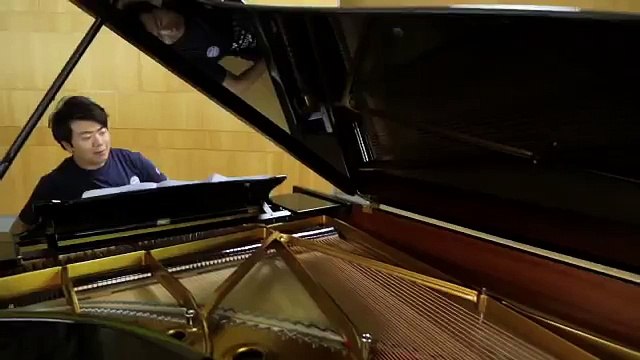 Stern des Südens by Lang Lang A musical message for the FC Bayern München team
