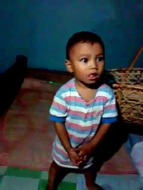 Dancing baby - Theo Angelo Mabulay