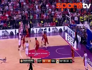 Galatasaray'ı devirdi, haftanın oyuncusu oldu!...