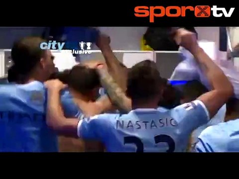 M.City şampiyonluğu soyunma odasında kutladı!