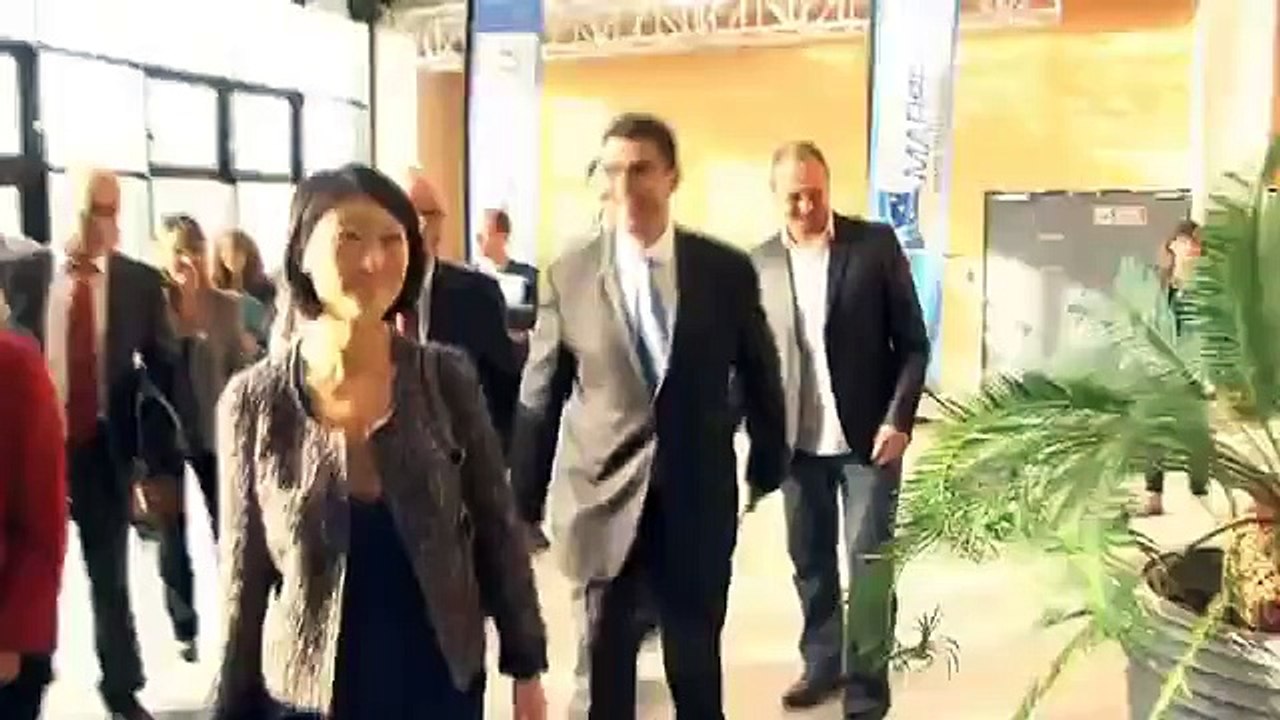 Fleur Pellerin en visite sur les plateaux de PBLV