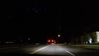Pizza Delivery Driver Runes Red Light (Dash Cam)
