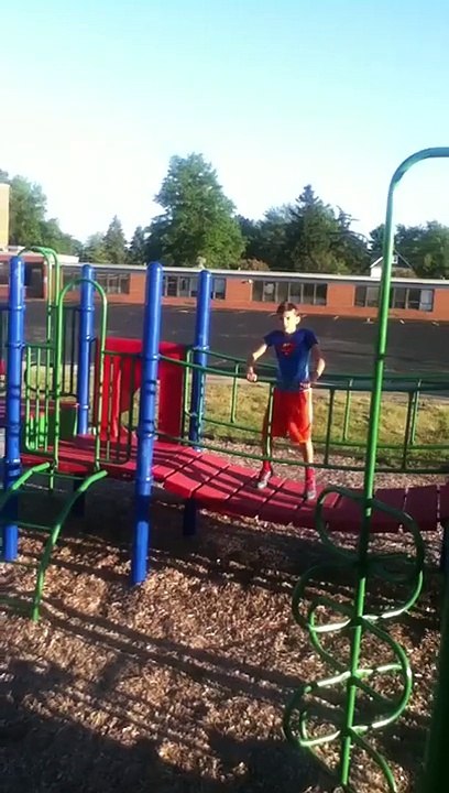 Parkour Kid Fails!