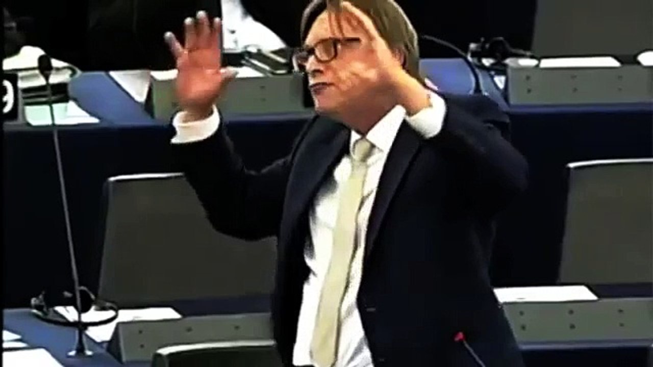 Kandidaat-voorzitter EU-commissie vecht voor Syrië - "Muchas gracias senor Verhofstadt"