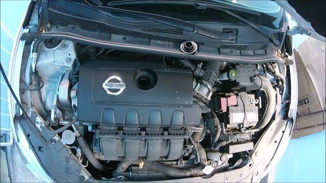 Oil change Nissan Sentra B17