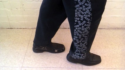 How to do the Moonwalk by Michael Jackson