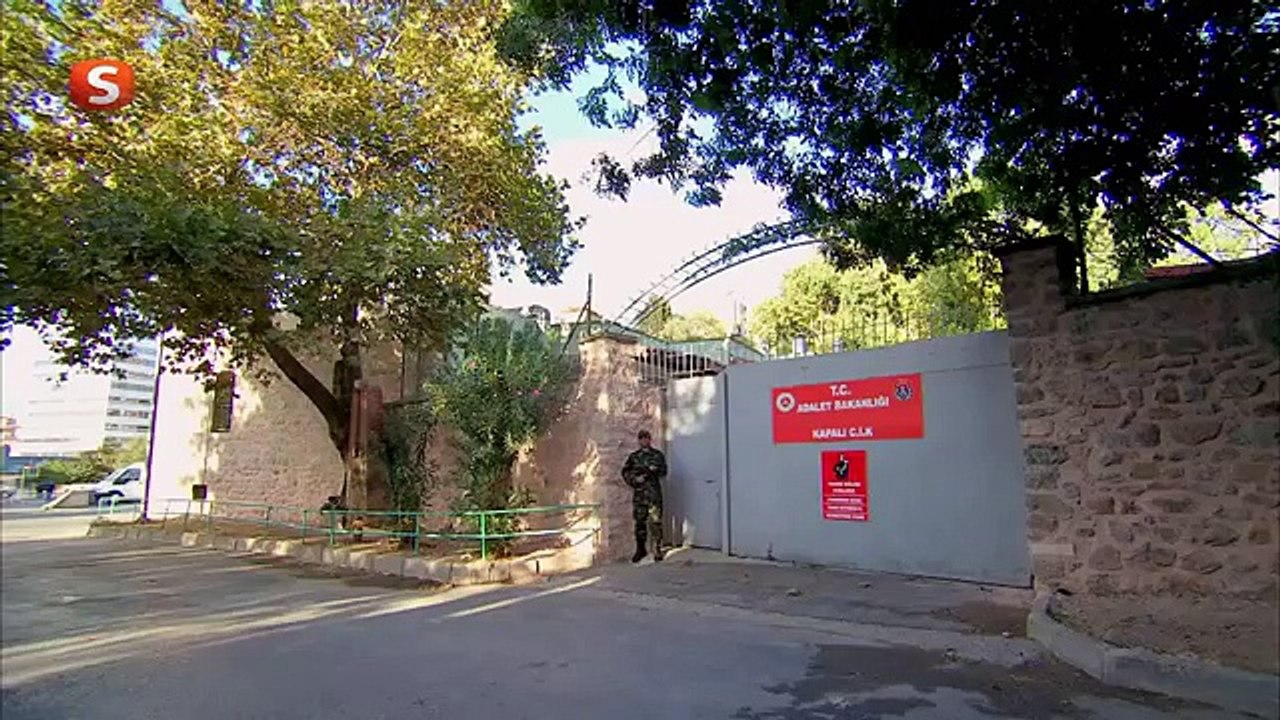 İki Dünya Arasında 220. Bölüm HD