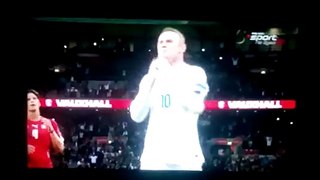 Wayne Rooney breaks Sir Bobby Charlton's England goal-scoring ...