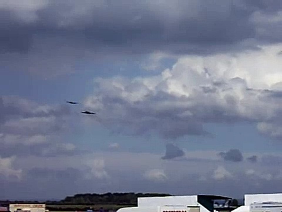 Vulcan & Lancaster flypast