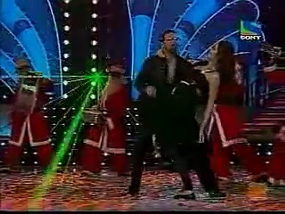 Akshay Kumar At Jhalak Dikhhla Jaa