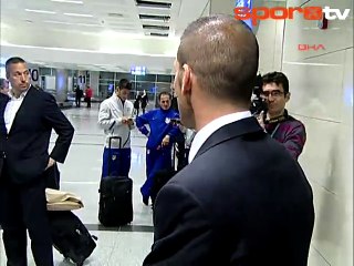 Beşiktaşlı taraftarlar Atletico Madrid kafilesini karşıladı!