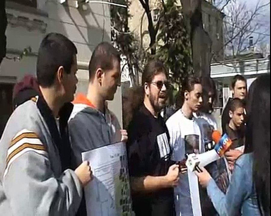 Protest pentru teoria evolutiei - MECT - 21.03.2008 - I