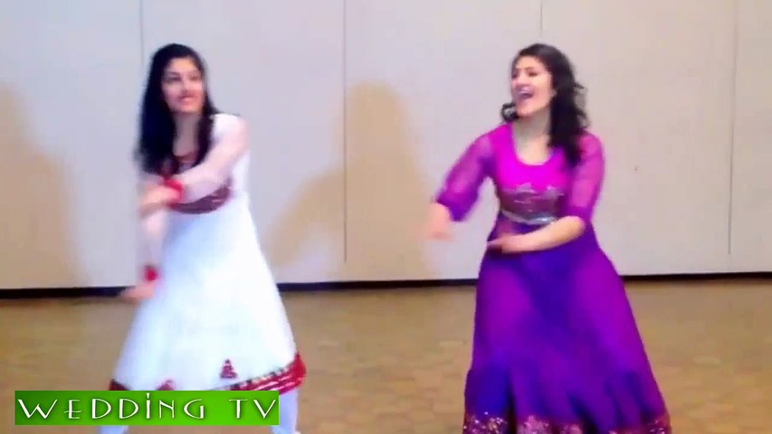 Desi Girls Wedding Mehndi Nite Dance On (Bari Mushkil Baba Bari Mushkil) HD