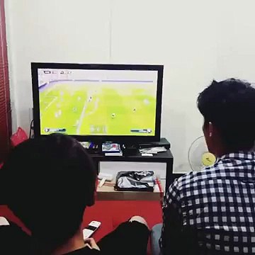 150912 Peter Instagram with DongHae & EunHyuk.