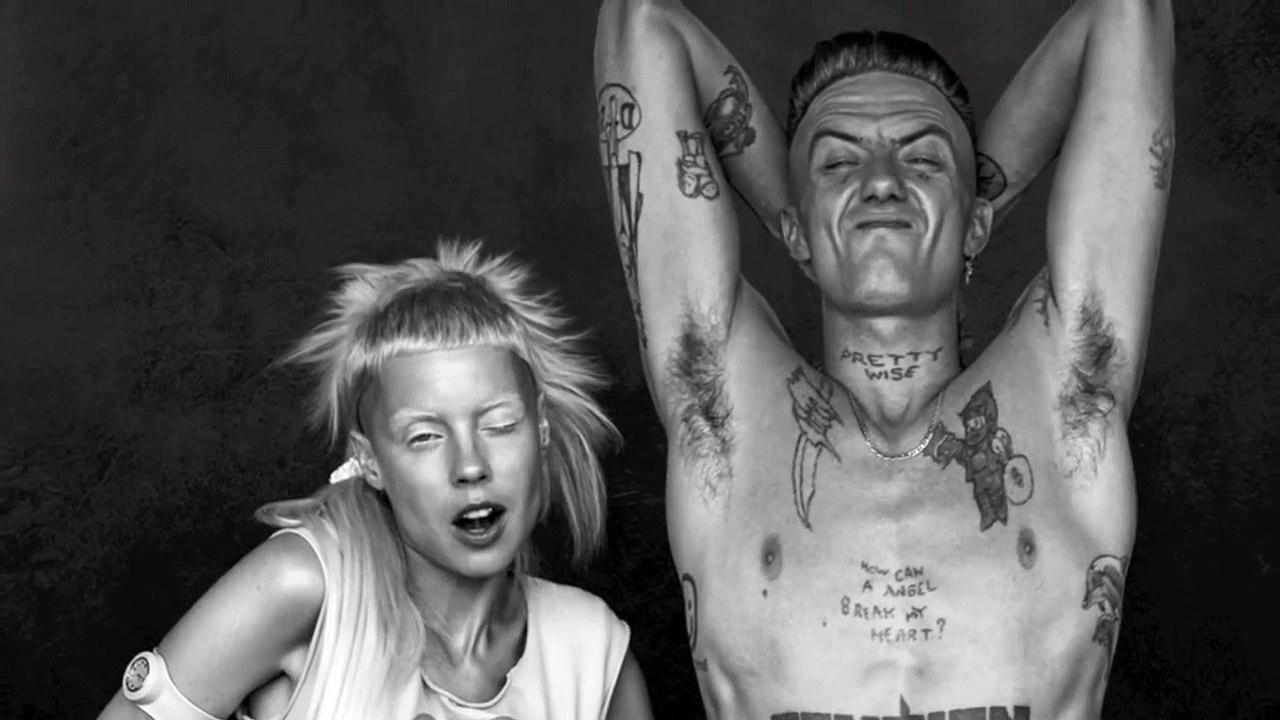 Die Antwoord - Girl I Want 2 Eat U
