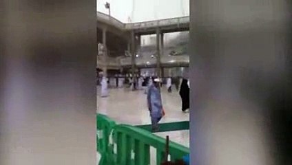 Moment of Grand Mosque of Mecca crane crash caught on camera
