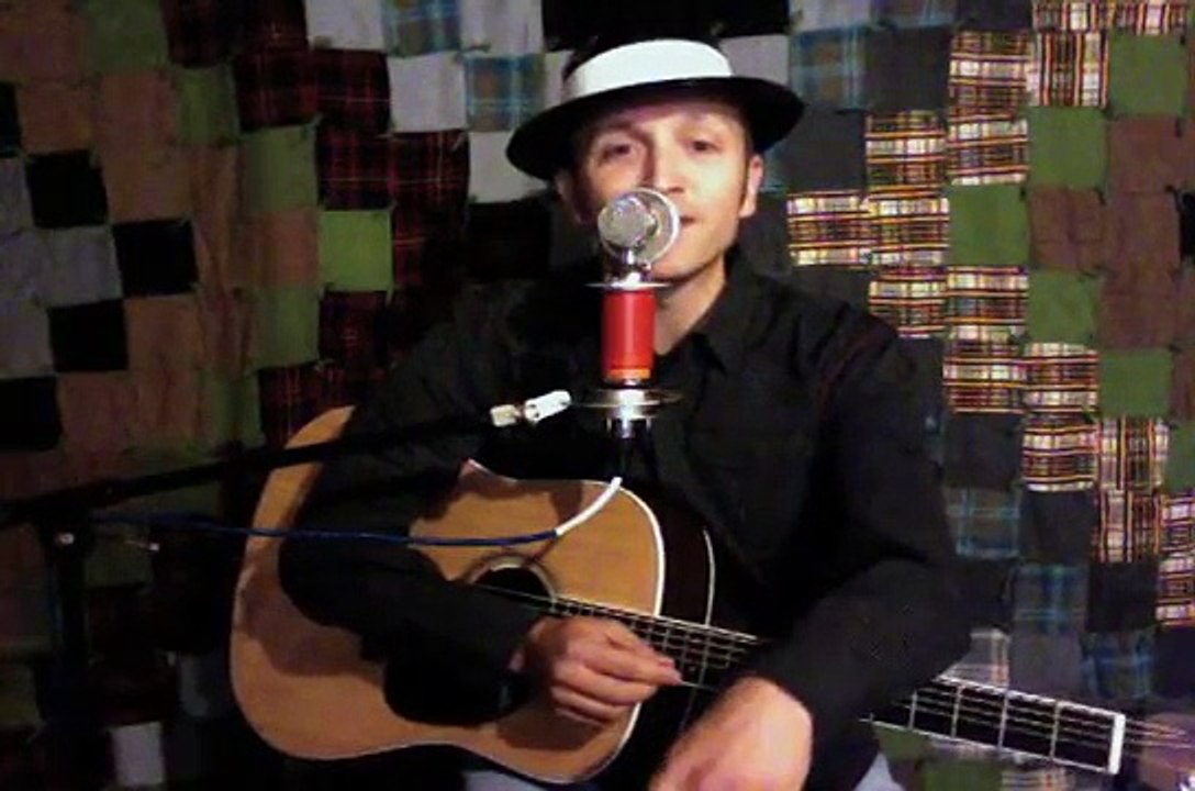 Phil Davis (song 65.5) 'Don't take your guns to town'