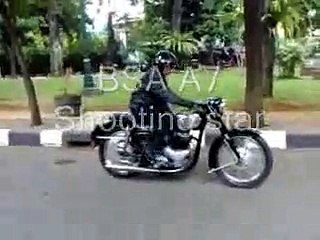 KAWASAKI K2 MEGURO VS BSA A7 START & RUN SOUND
