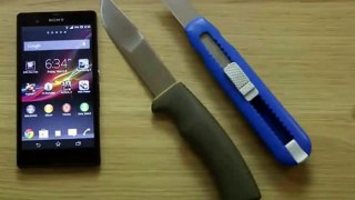 Sony Xperia Z - Knife Screen Scratch Test