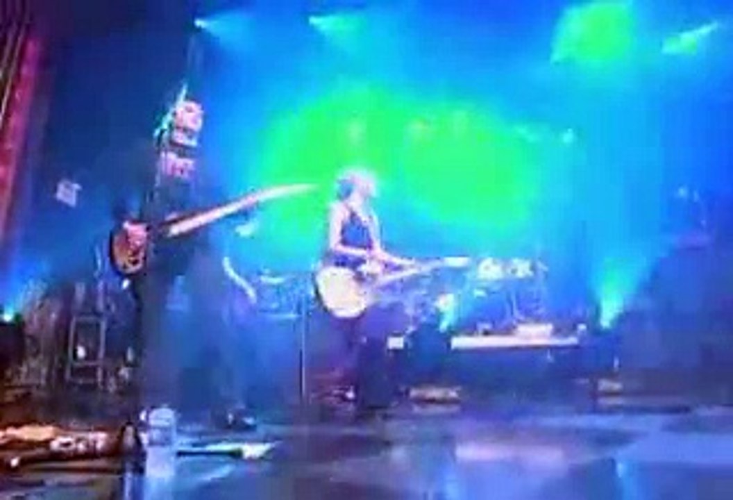 avrİl lavİgne - take me away