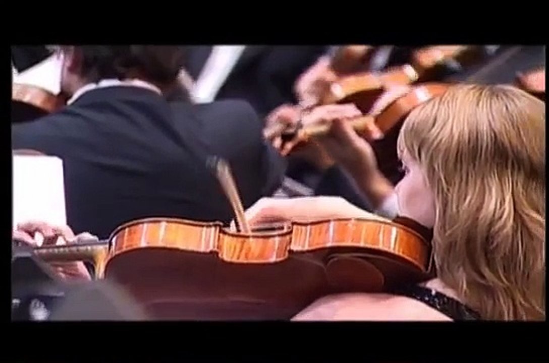 Star Wars - Duel of the fates - John Williams conducted by Diego Navarro