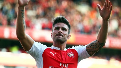 5e j. - Wenger: "Walcott peut jouer en pointe"