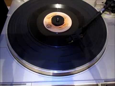 Mahzuni Şerif Mevla gül diyerek iki göz vermiş Plak kaydı