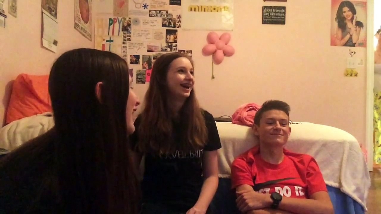 Best friend vs boyfriend