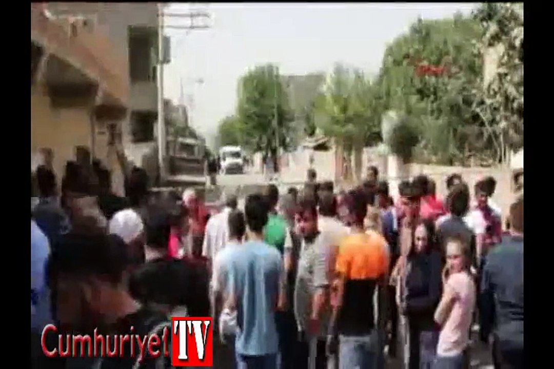 Ellerinde bomba patlayan 2 çocuktan biri öldü