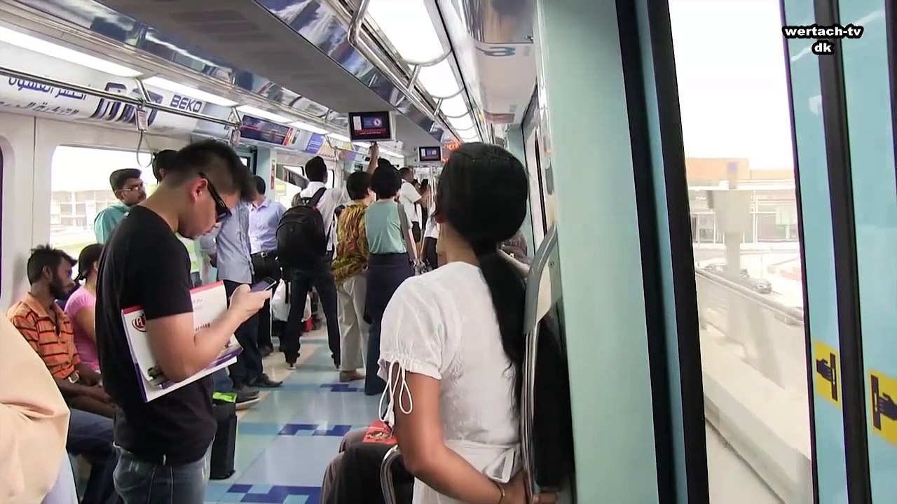 Dubai Metro Reportage