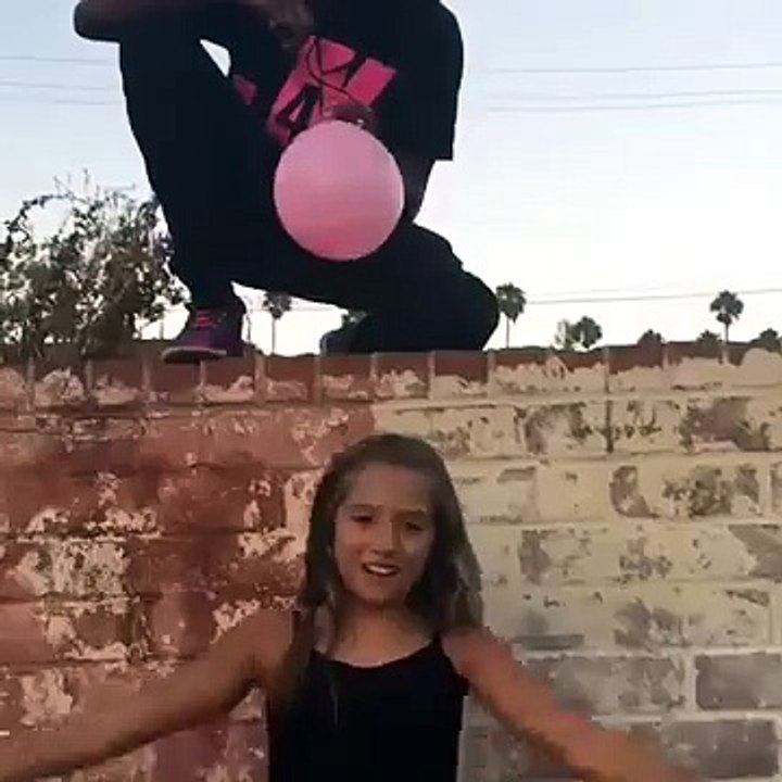 Mackenzie Zieglers Water Balloon Challenge